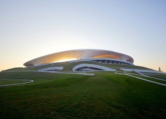 Gymnase de construction en acier préfabriqué léger galvanisé de stade de structure métallique