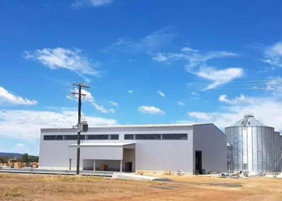 Q235 / L'atelier de la structure métallique Q355 a préfabriqué les bâtiments à pans de bois en acier