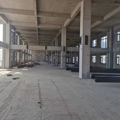 Atelier en acier de poutre en double T légère préfabriquée : ㎡ 12000