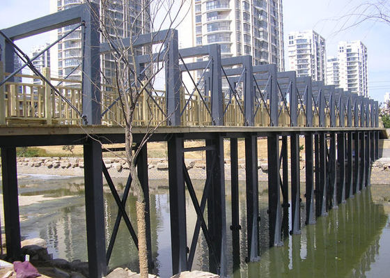 Q235B a préfabriqué la construction guidée de plate-forme de pont en structure métallique