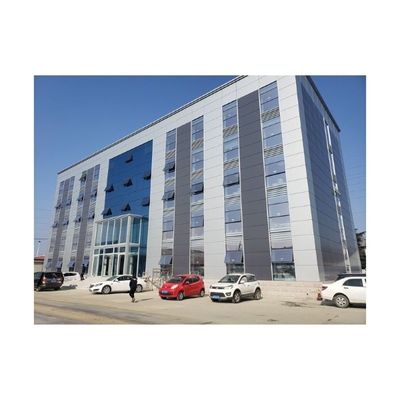 La longue envergure typique a préfabriqué la conception spécifique préfabriquée de bâtiment en acier