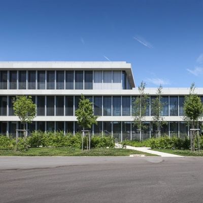 Le message publicitaire a préfabriqué le cadre de construction en acier gigaoctet professionnel en métal