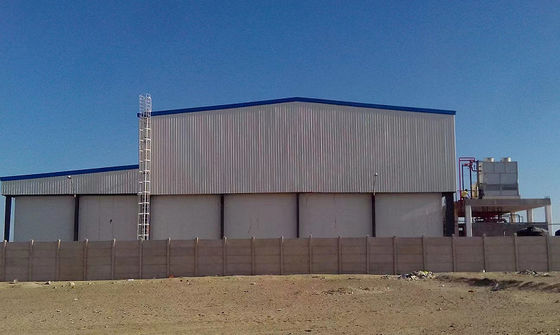 Bâtiment de stockage préfabriqué de cadre en acier d'entrepôt Q235B portail