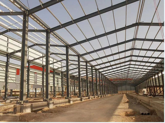 Entrepôt industriel préfabriqué en acier à longue portée avec conception personnalisée