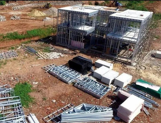 Structure métallique de Q355B Q235B logeant la villa légère protégeant du vent de cadre en acier