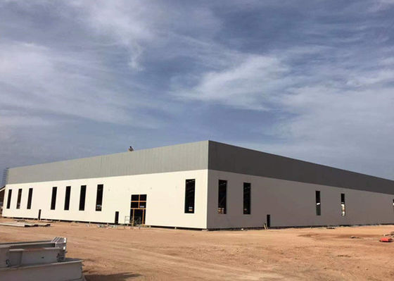 Bâtiments préfabriqués de traitement d'atelier de structure métallique d'industrie