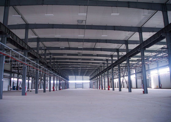 Bâtiment à pans de bois en acier industriel de construction d'entrepôt préfabriqué de structure