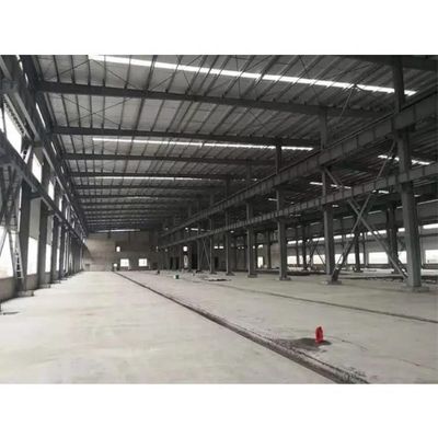 Construction de bâtiments d'entrepôt de structure métallique de précision