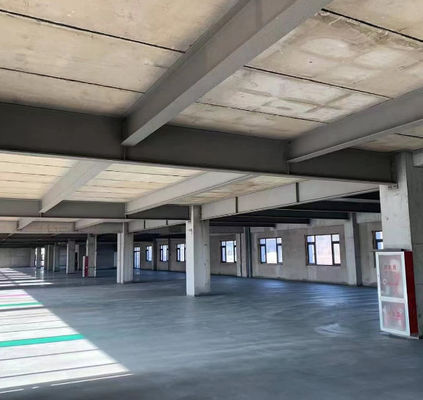 Construction moderne avec cadre de portail en acier bâtiment administratif préfabriqué en acier