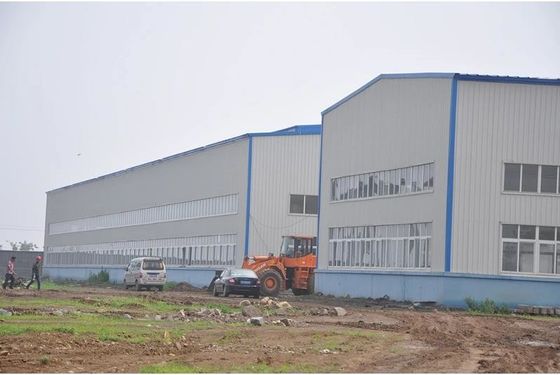 Construction de bâtiments en acier léger entrepôt d'usine sur mesure