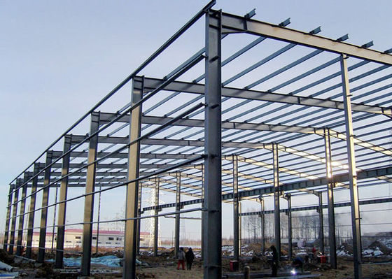 Fabrication de bâtiments métalliques préfabriqués