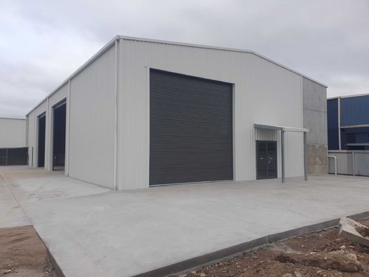 Atelier de construction de structures en acier léger certifié CE ISO 9001 et durable