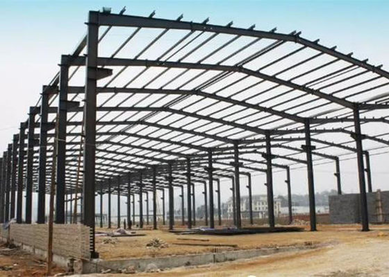 Structure en acier préfabriquée industrielle Entrepôt cadre Construction bâtiment garage