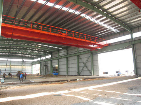 Structure préfabriquée en acier industriel