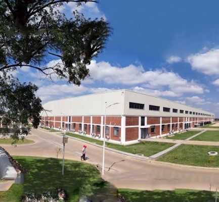 Atelier de construction préfabriquée en acier