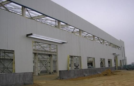 Construction de stockage en acier soudé en H pour fenêtres et portes en aluminium