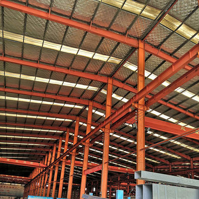 Q355 a soudé la construction d'atelier de structure métallique de section de H peinte