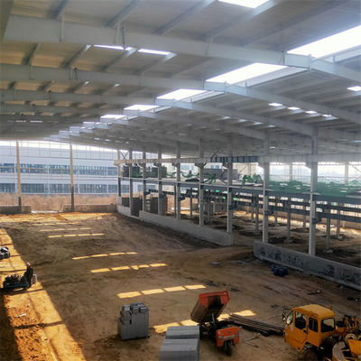 Construction de structures préfabriquées en acier