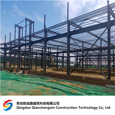 Construction de structures préfabriquées en acier