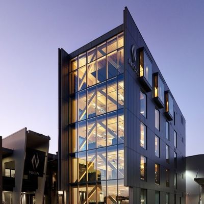 Construction préfabriquée en acier à plusieurs étages pour bureaux commerciaux