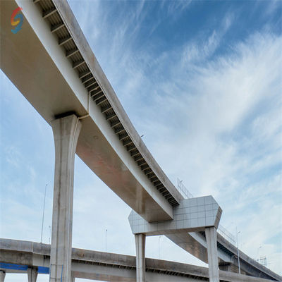 Autoroutes en acier préfabriquées durables et fermes avec des matériaux en acier Q355B/Q235B