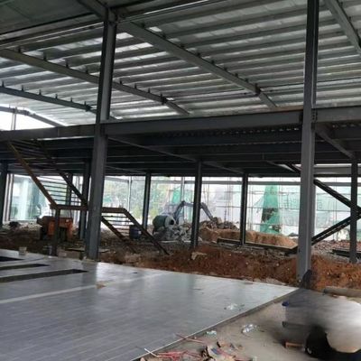 Ateliers de construction de toits en acier à inclinaison en métal léger de qualité supérieure