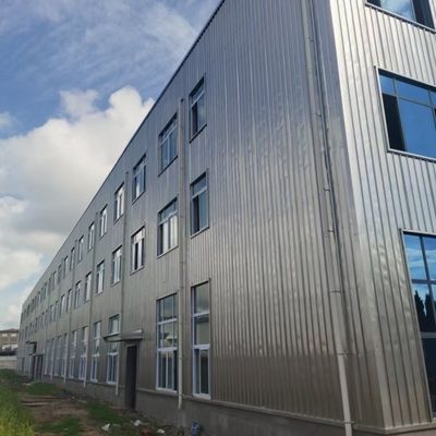 Entrepôt de construction de structures en acier de calibre léger
