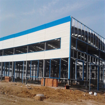 Atelier de construction métallique de fenêtre en alliage d'aluminium avec traitement de surface galvanisé