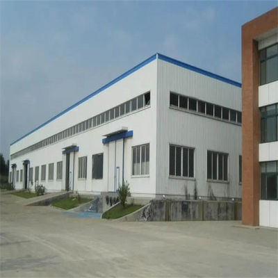Atelier de construction métallique de fenêtre en alliage d'aluminium avec traitement de surface galvanisé