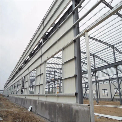 Q355B/ Q235B Entrepôt de structure en acier avec structure de portail haute performance