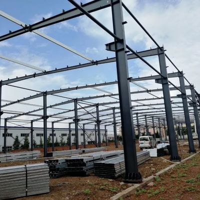 Atelier de construction préfabriquée en acier à grande portée