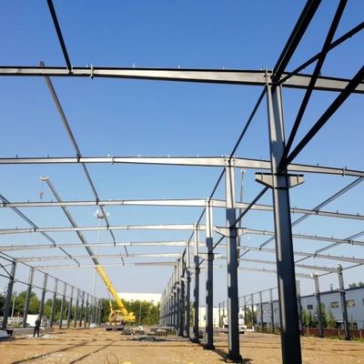 Atelier de construction préfabriquée en acier à grande portée