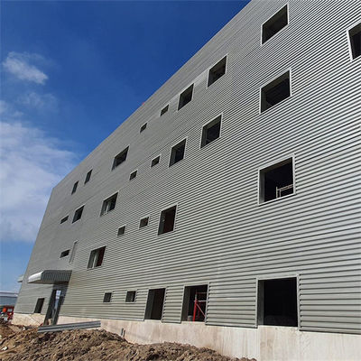 Structure du portail Atelier de structure en acier avec service d'isolation et de coupe en option