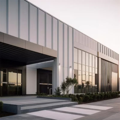 Cadre de portail en acier pour bâtiment de bureaux en acier à l'intérieur des fenêtres en aluminium