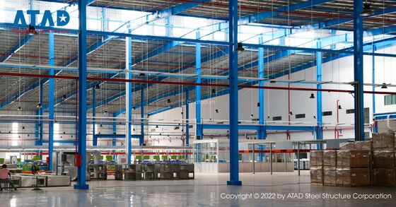 Atelier de fabrication et de transformation de structures en acier de pointe