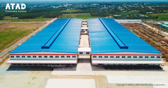 Atelier de fabrication et de transformation de structures en acier de pointe